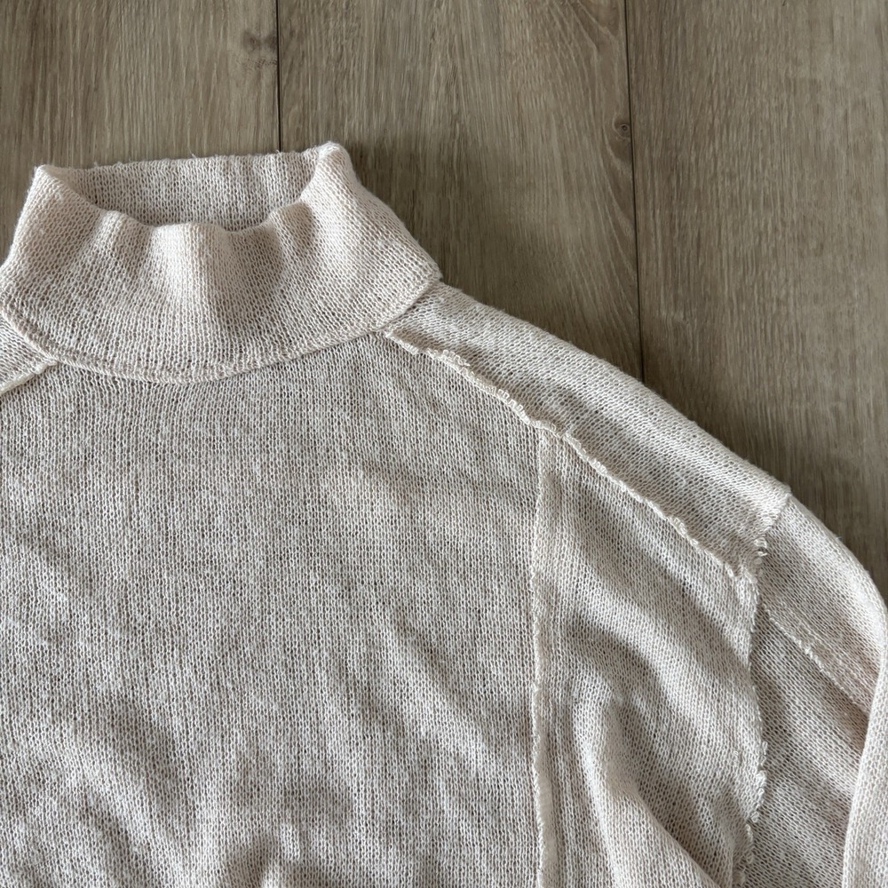 Urban Outfitters Beige Cropped Mock Neck Sweatshirt Small Lightweight Raw Hem - Picture 3 of 8